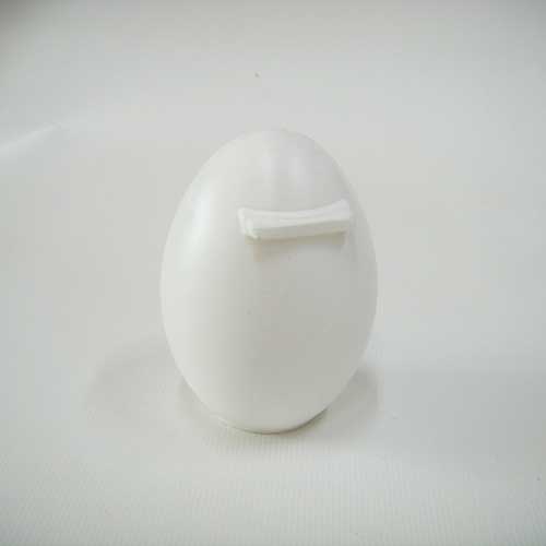 蛋形塑膠存錢筒